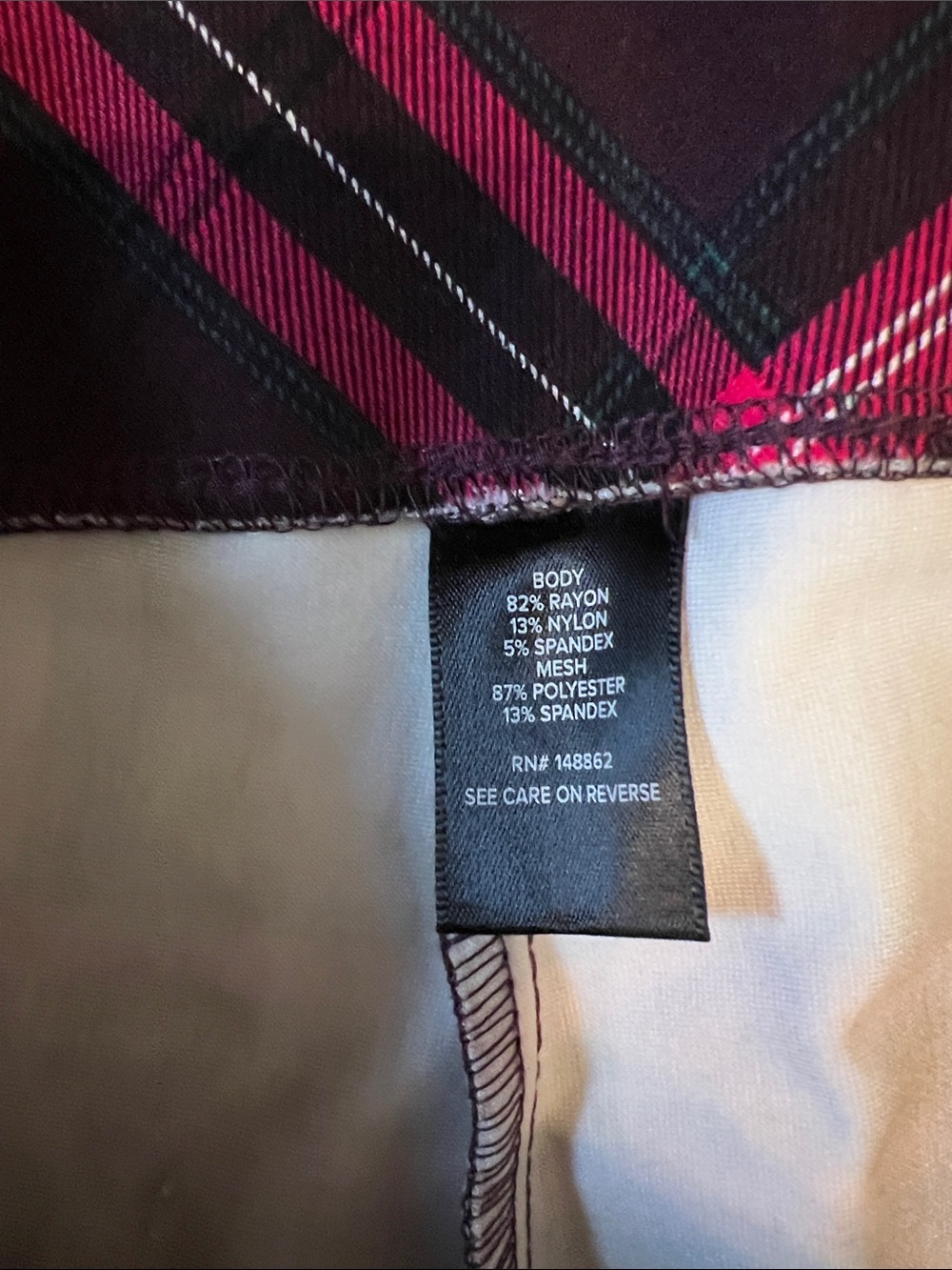 Torrid Plaid pixie pants - Picture 3 of 5